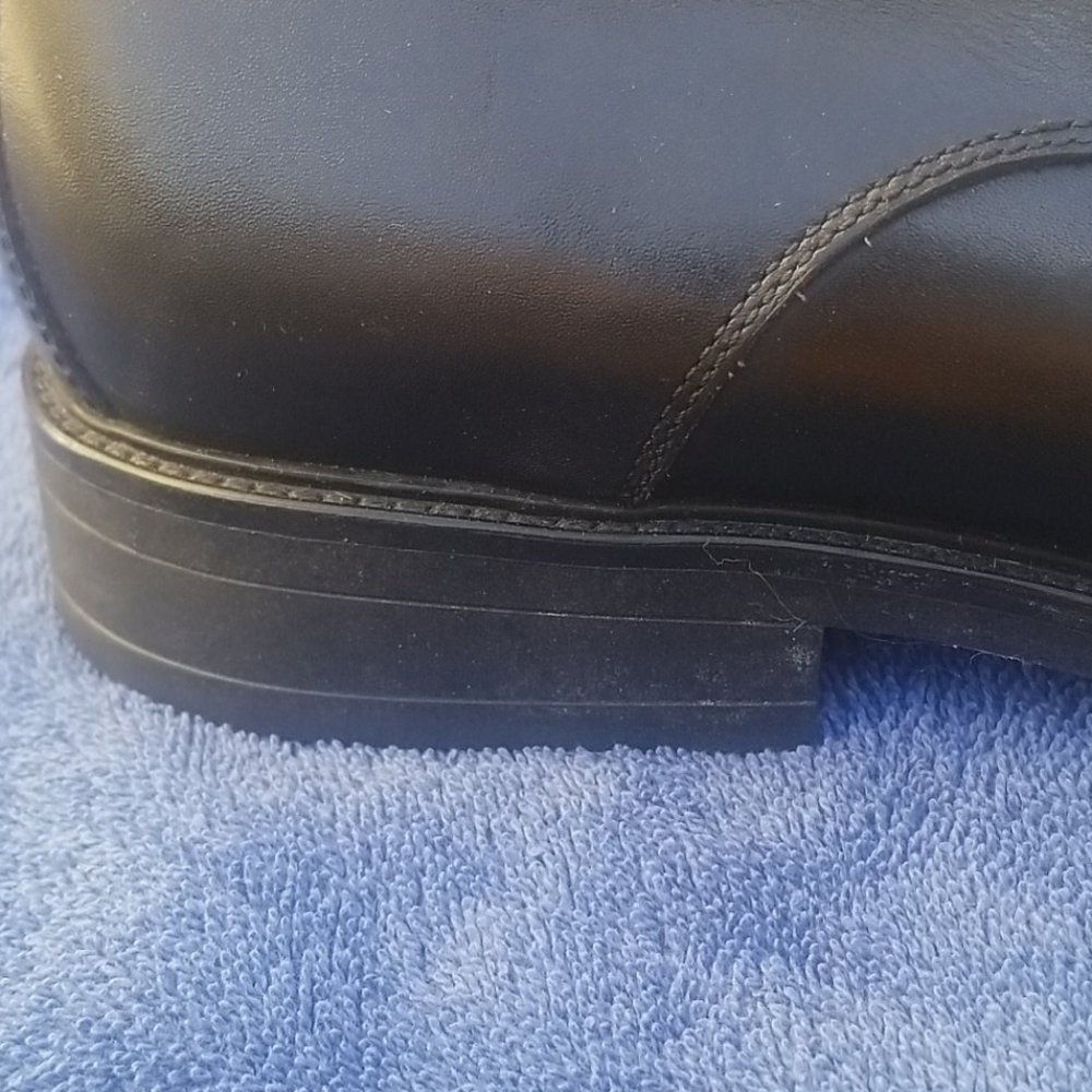 Geox- size 10 mens black shoes - Picture 4 of 4